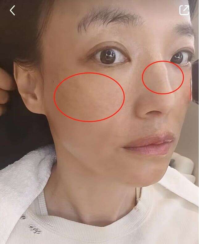 47岁舒淇晒无修图全素颜,脸上雀斑明显无皱纹