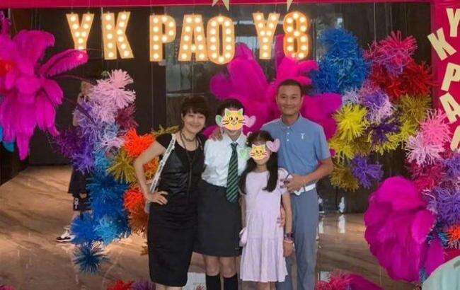 马伊琍曾黎梅婷同框比美!曾黎脸部好僵硬