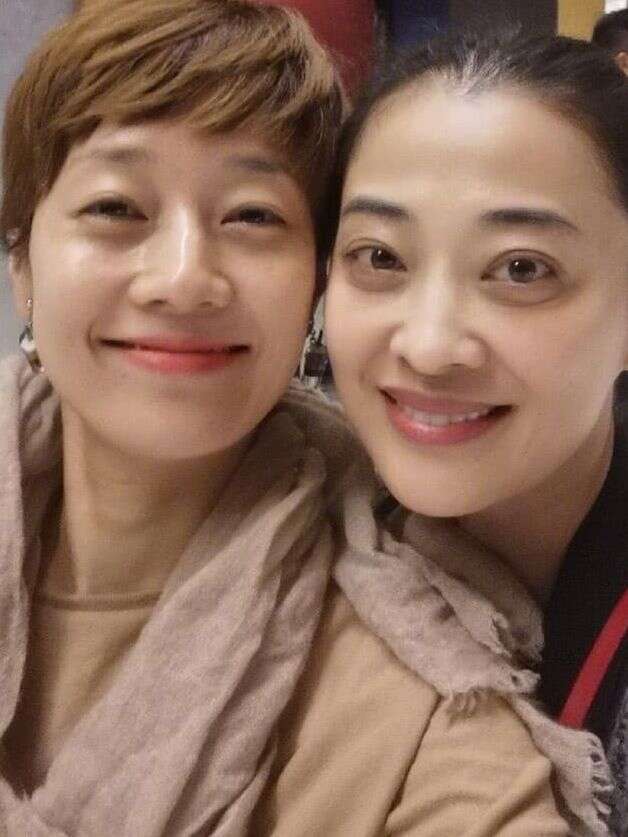 马伊琍曾黎梅婷同框比美!曾黎脸部好僵硬