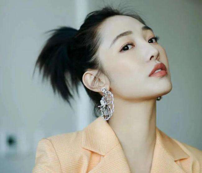 白百何不敢公开的第二春,是何来头?