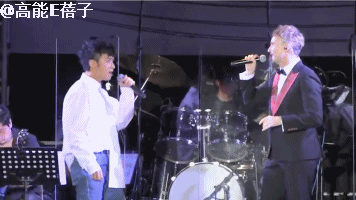 他突然自杀了!娱乐圈边缘人到底要如何生存