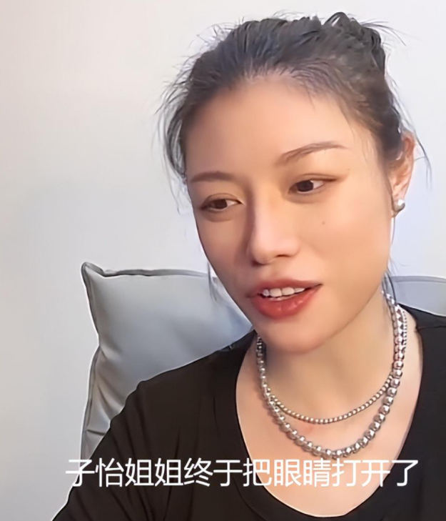 与汪峰离婚不到一年,章子怡的新电影出片,引发争议不断