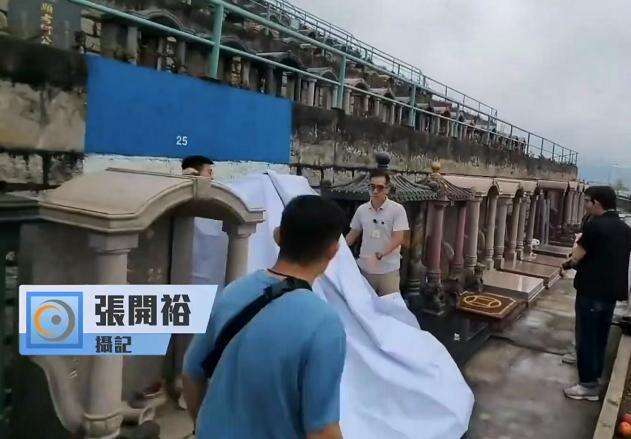 黄家驹墓碑破坏者身份曝光:是个臭名昭著的惯犯