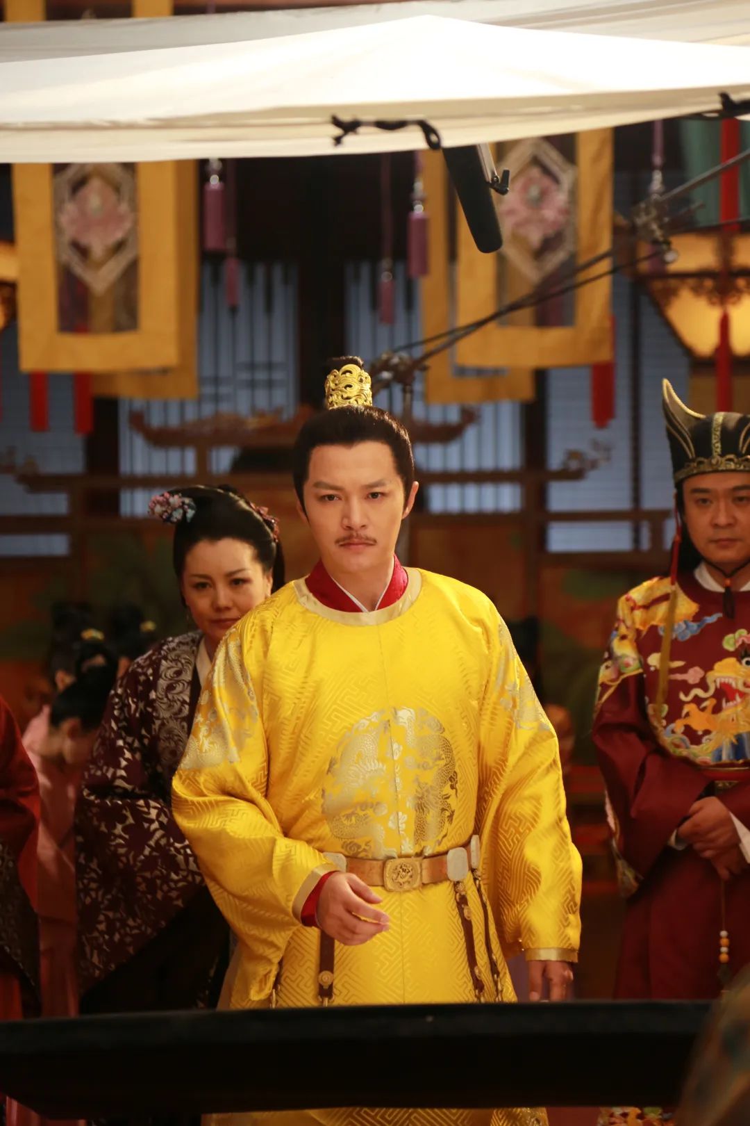 昔日古装小生如今在景区打工,49岁演员郑国霖回应:我也需要养家糊口