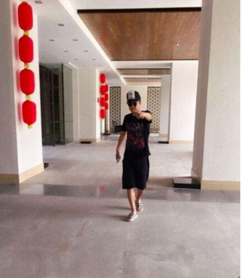 小沈阳被造谣车祸去世,还被设灵堂P遗照,本尊怒回应