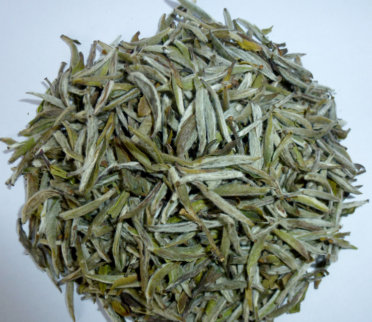 白茶有哪些种类?白茶的等级是如何区分的?