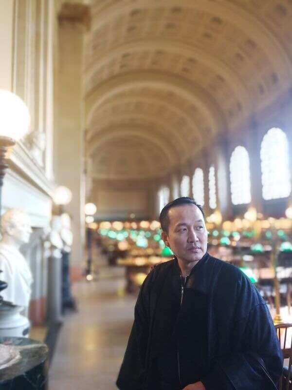 TONY 首位登上美国哈佛大学讲堂的造型师