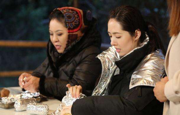 向太否认向佐结婚:铺天盖地要结婚,事实却是拍广告