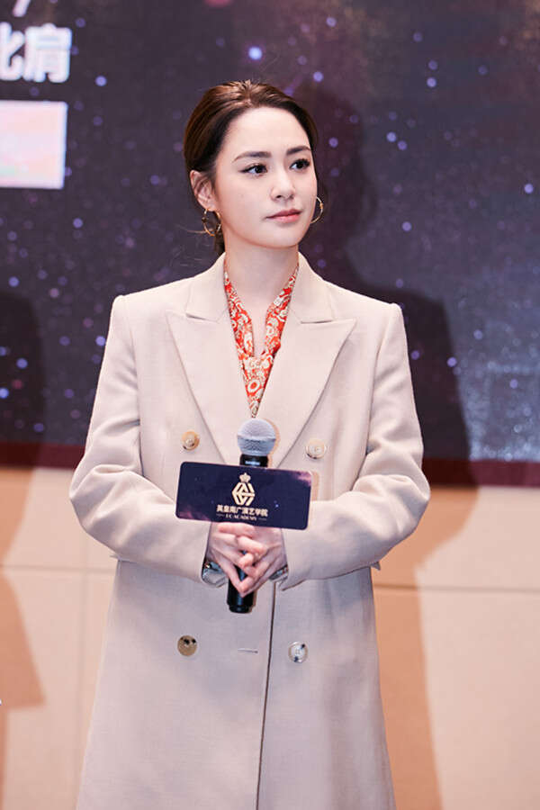 英皇娱乐联手南广学院,打造“造星梦工厂”