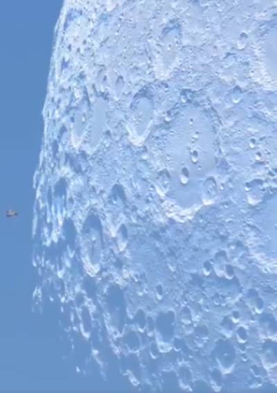 月球天天“挨打”!NASA揭秘:每天100颗“乒乓球”砸向月球,超乎想象的宇宙日常!