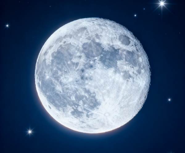 2026开年奇观:超级满月“撞”上流星雨,错过再等8年!