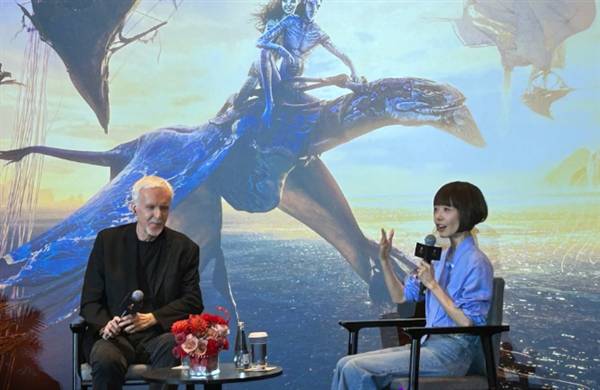 卡梅隆的“未来宣言”:AI绝非《阿凡达》的创作核心,真人不可替代!
