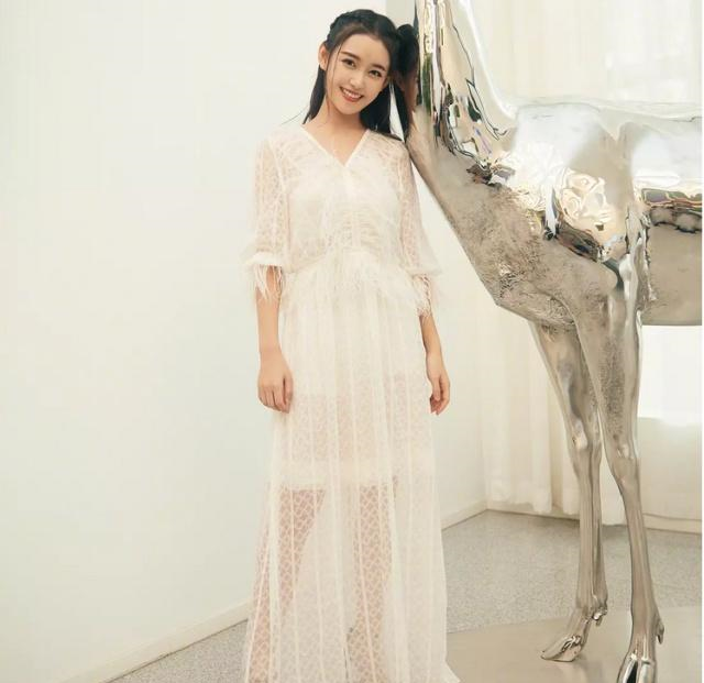 童星文淇14岁获影后,张子枫演技炸裂,00后小花们已经开始冒头了!